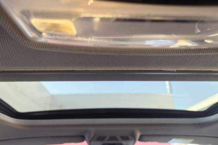 Used BMW 1 Series 2018 118i Leading Model Headliner