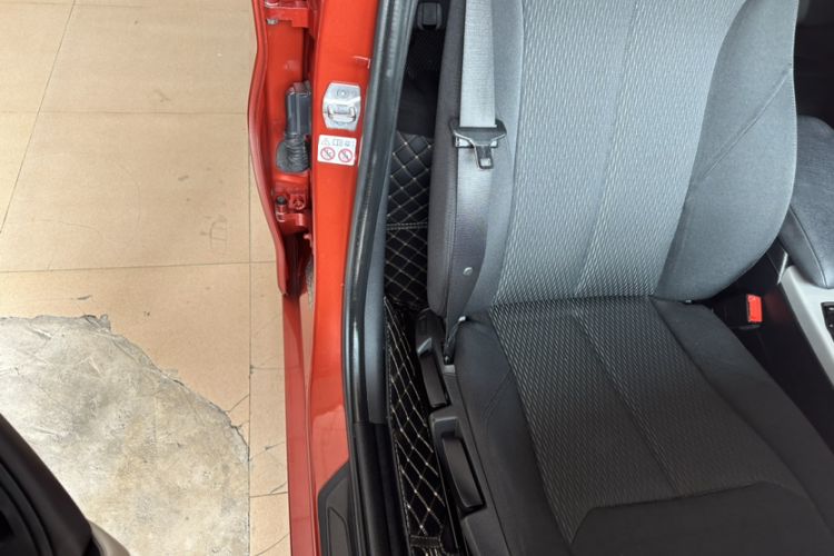 Used BMW 1 Series 2018 118i Leading Model Interior 8