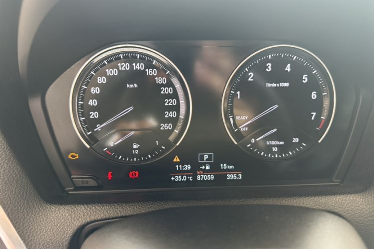 Used BMW 1 Series 2018 118i Leading Model Odometer Close Up