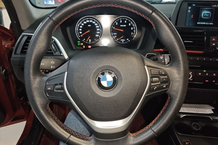 Used BMW 1 Series 2018 118i Sport Design Package Steering Wheel