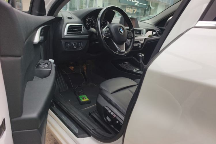 Used BMW 1 Series 2018 118i Sport Edition Driver Seat