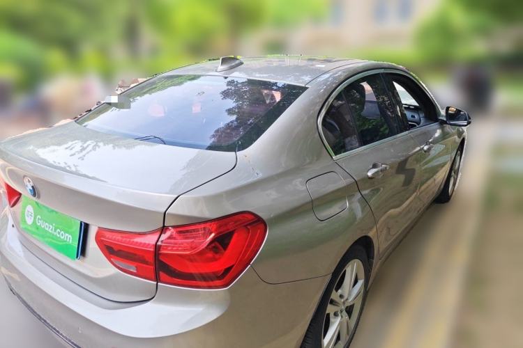 Used BMW 1 Series 2018 118i Design Package Edition Rear Right 45 Deg