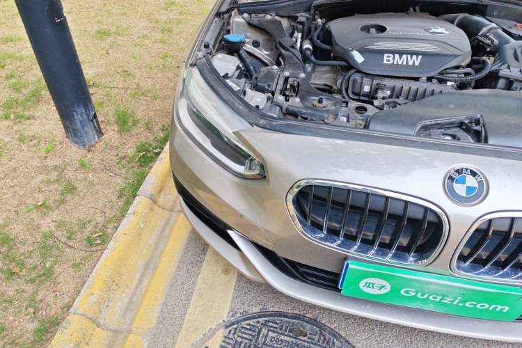 Used BMW 1 Series 2018 118i Design Package Edition Right Front Headlight