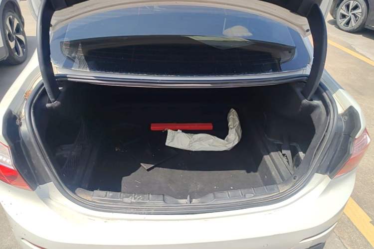 Used BMW 1 Series 2018 118i Sport Edition Trunk