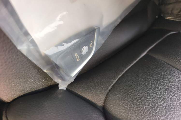 Used BMW 1 Series 2018 118i Sport Edition Vehicle Key