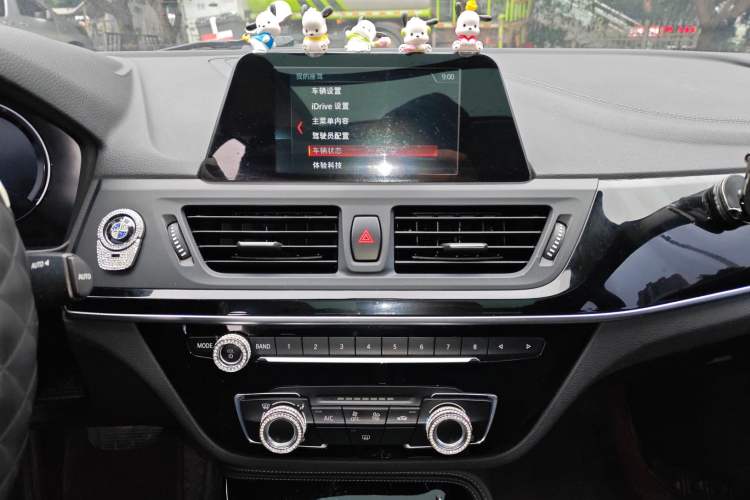 Used BMW 1 Series 2018 118i Sport Edition Audio And AC Panel