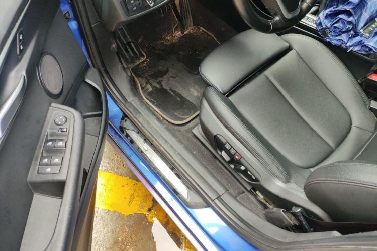 Used BMW 1 Series 2018 118i Sport Edition Driver Seat