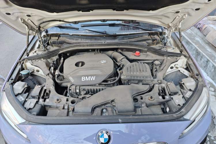 Used BMW 1 Series 2018 118i Sport Edition Engine Bay