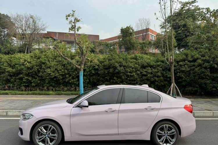 Used BMW 1 Series 2018 118i Sport Edition Exterior 9