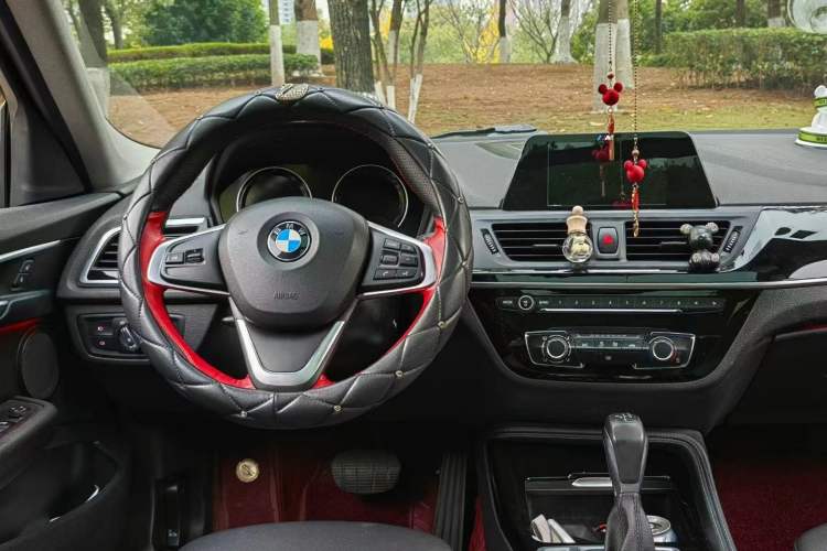 Used BMW 1 Series 2018 118i Sport Edition Interior 2