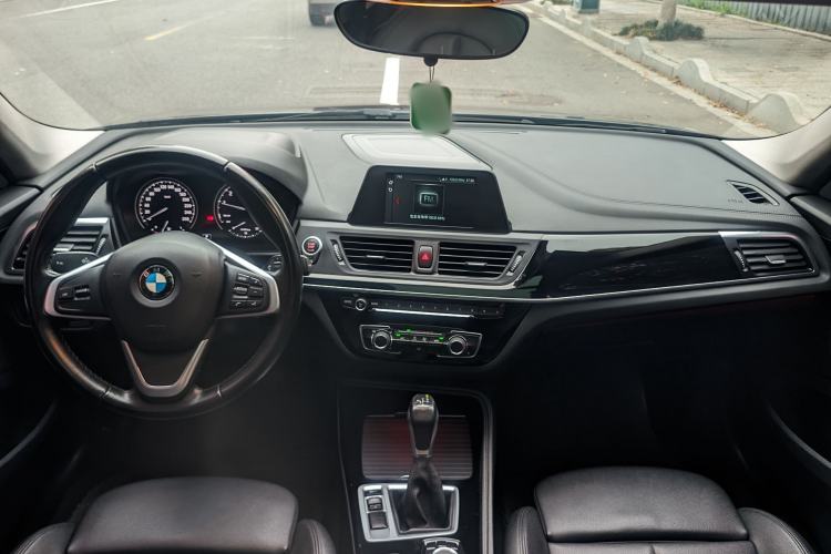 Used BMW 1 Series 2018 118i Sport Edition Interior 6