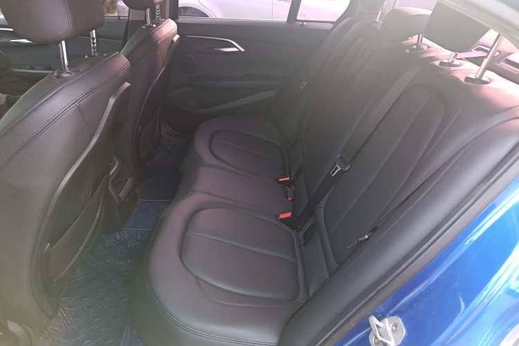 Used BMW 1 Series 2018 118i Sport Edition Left Rear Seat