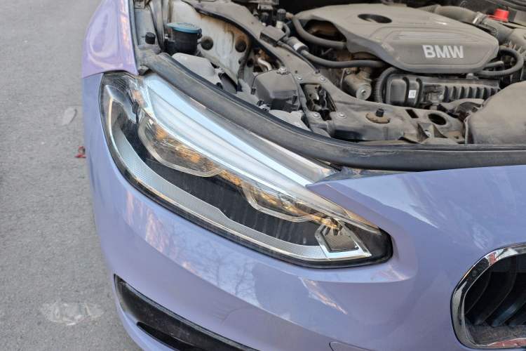 Used BMW 1 Series 2018 118i Sport Edition Right Front Headlight