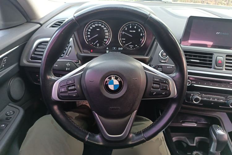 Used BMW 1 Series 2018 118i Sport Edition Steering Wheel