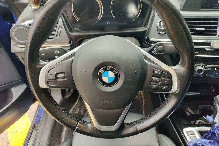 Used BMW 1 Series 2018 118i Sport Edition Steering Wheel
