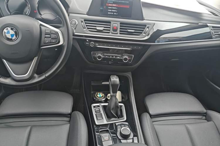Used BMW 1 Series 2018 Facelifted 118i Sport Edition Audio And AC Panel