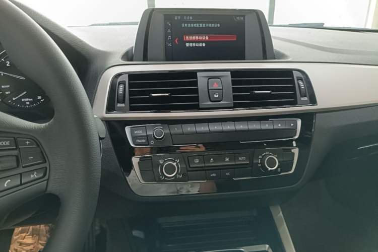 Used BMW 1 Series 2018 118i Leading Model Audio And AC Panel