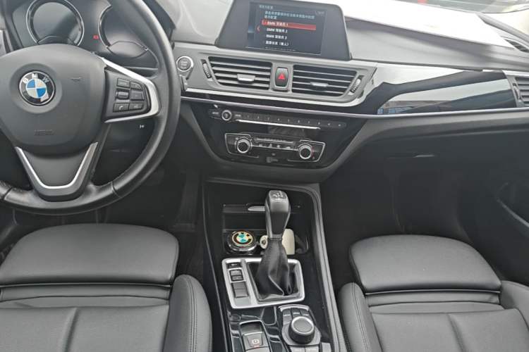 Used BMW 1 Series 2018 Facelifted 118i Sport Edition Center Console