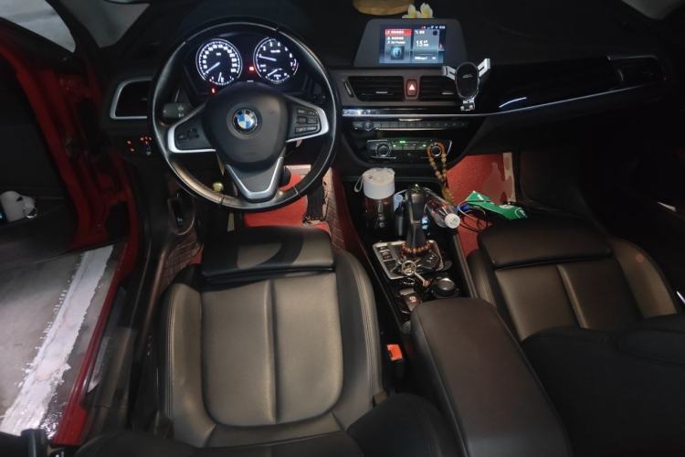 Used BMW 1 Series 2018 118i Sport Edition Center Console