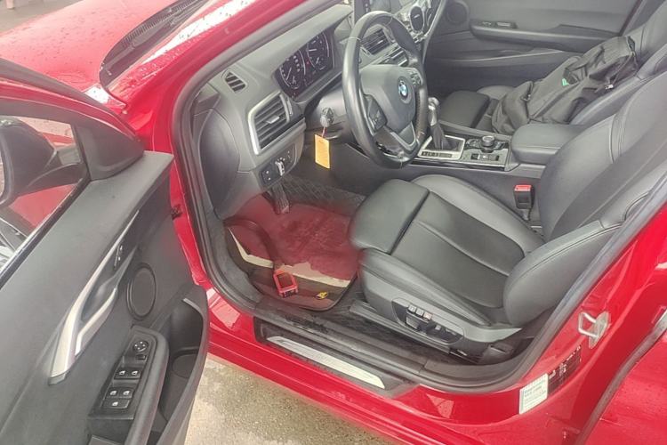 Used BMW 1 Series 2018 118i Sport Edition Driver Seat