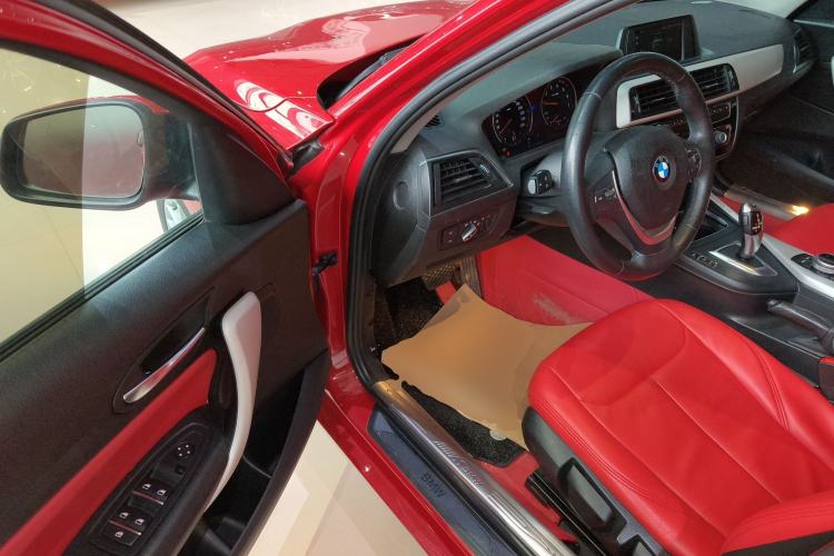 Used BMW 1 Series 2018 118i Leading Model Driver Seat