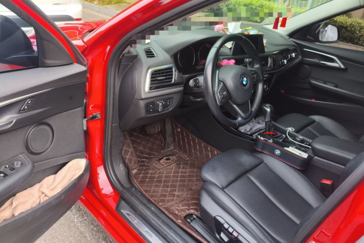 Used BMW 1 Series 2018 118i Sport Edition Driver Seat