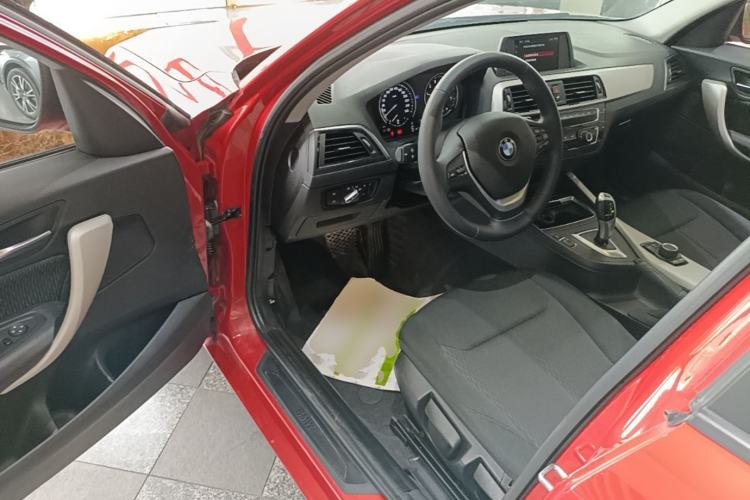 Used BMW 1 Series 2018 118i Leading Model Driver Seat