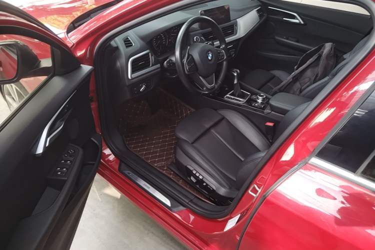 Used BMW 1 Series 2018 120i Design Package Model Driver Seat