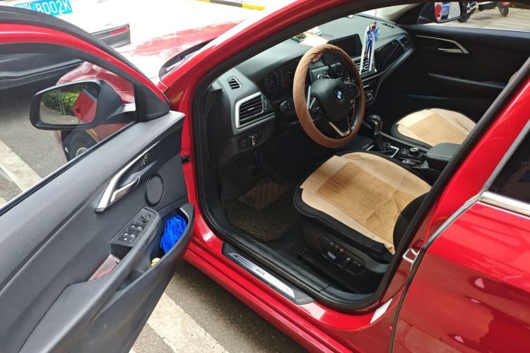 Used BMW 1 Series 2018 118i Sport Edition Driver Seat