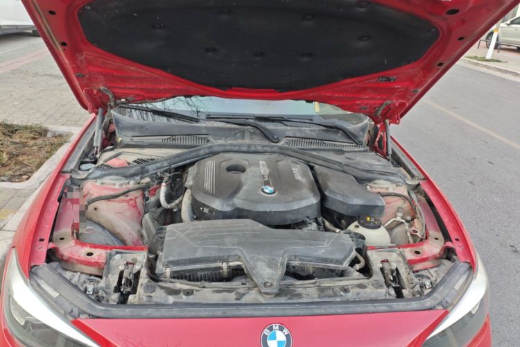 Used BMW 1 Series 2018 118i Leading Model Engine Bay