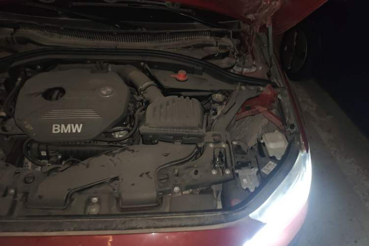 Used BMW 1 Series 2018 118i Sport Edition Engine Bay Left