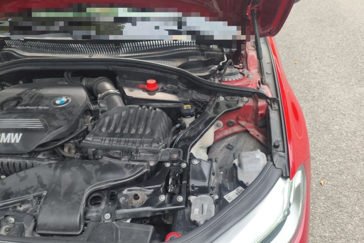 Used BMW 1 Series 2018 118i Sport Edition Engine Bay Left