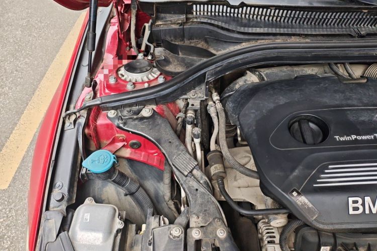 Used BMW 1 Series 2018 118i Sport Edition Engine Bay Right