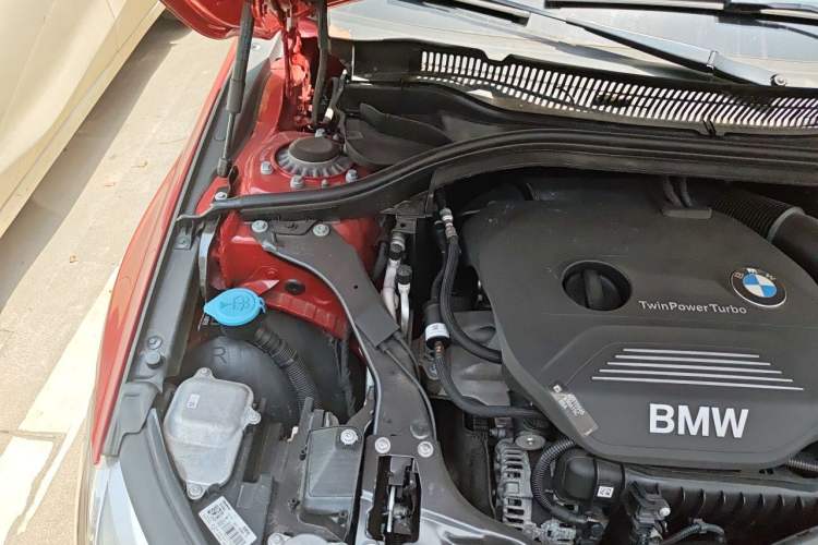 Used BMW 1 Series 2018 118i Sport Edition Engine Bay Right