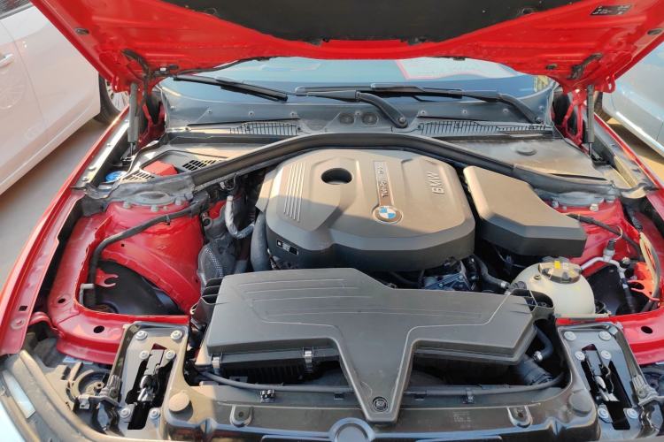 Used BMW 1 Series 2018 118i Leading Model Engine Bay