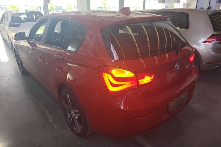 Used BMW 1 Series 2018 118i Sport Design Package Exterior 2