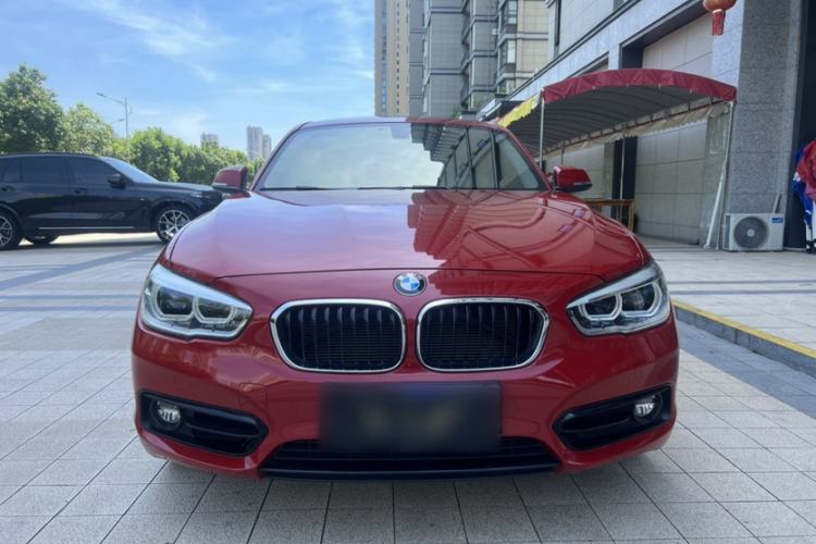 Used BMW 1 Series 2018 118i Sport Design Package Exterior 2