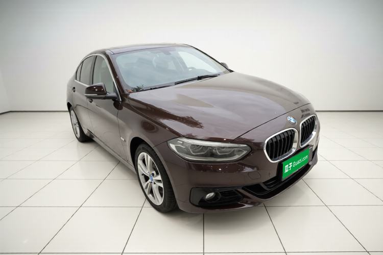 Used BMW 1 Series 2018 118i Design Package Edition Exterior 2