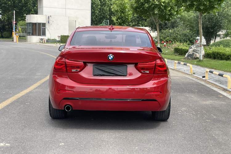 Used BMW 1 Series 2018 118i Sport Edition Exterior 4