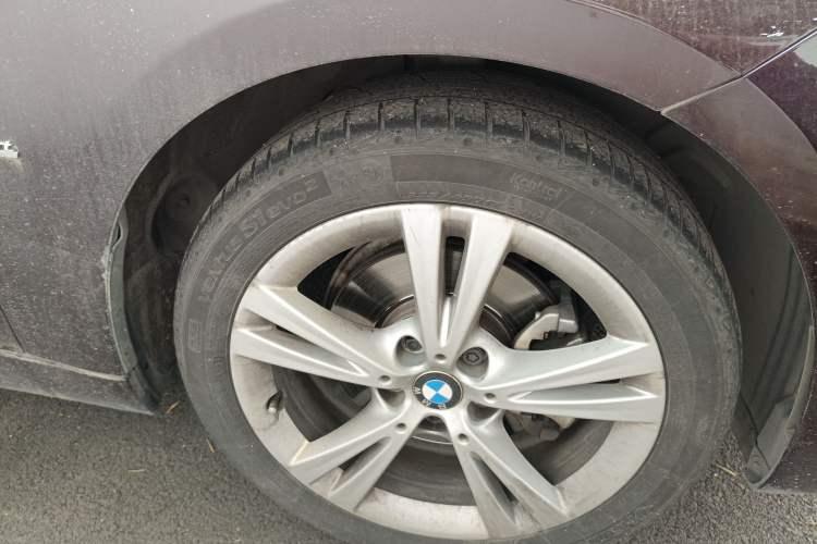 Used BMW 1 Series 2018 118i Design Package Edition Exterior 7