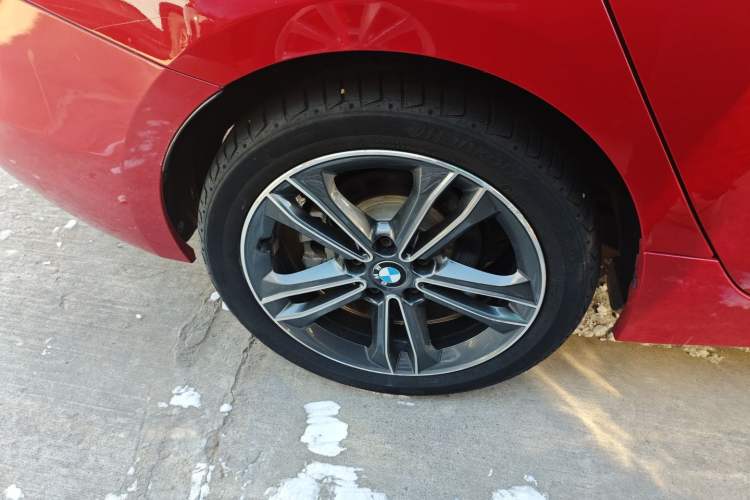 Used BMW 1 Series 2018 118i Sport Edition Exterior 8
