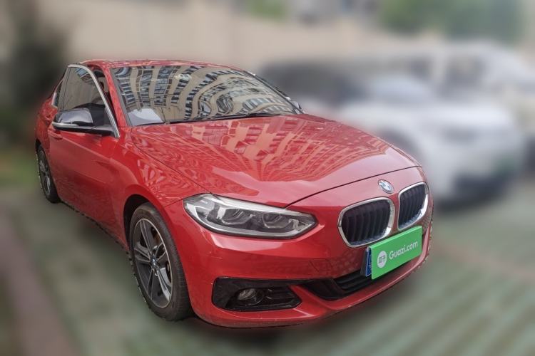 Used BMW 1 Series 2018 118i Sport Edition Front Right 45 Deg
