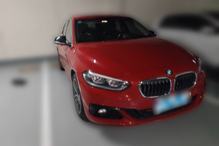 Used BMW 1 Series 2018 Facelifted 118i Sport Edition Front Right 45 Deg