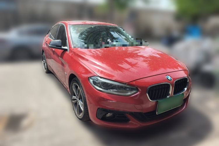Used BMW 1 Series 2018 118i Sport Edition Front Right 45 Deg