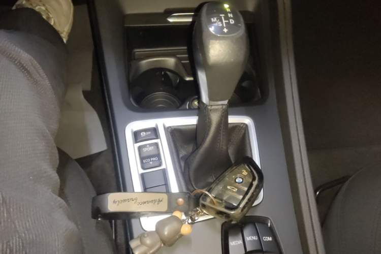 Used BMW 1 Series 2018 118i Fashion Model Gear Lever