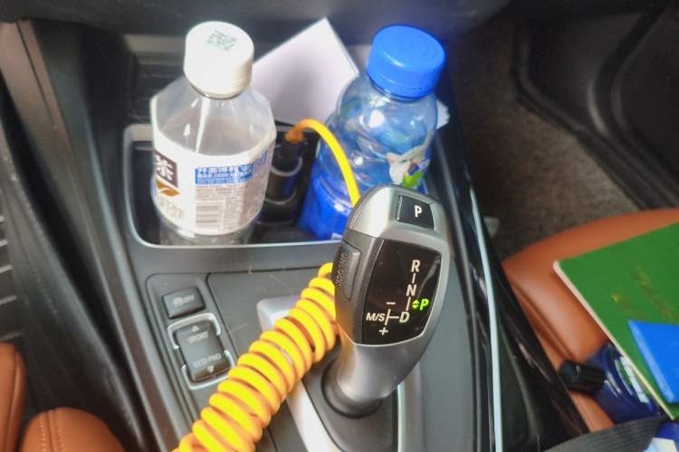 Used BMW 1 Series 2018 118i Sport Design Package Gear Lever