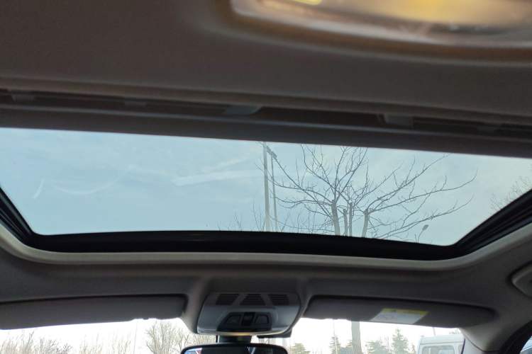 Used BMW 1 Series 2018 118i Leading Model Headliner