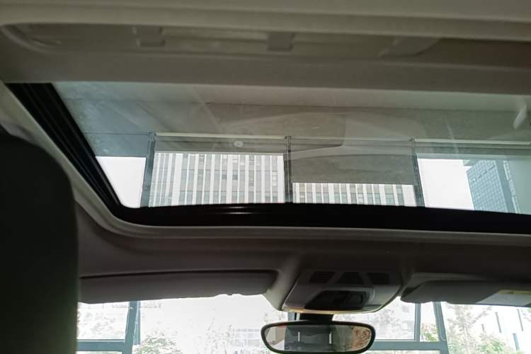 Used BMW 1 Series 2018 118i Leading Model Headliner