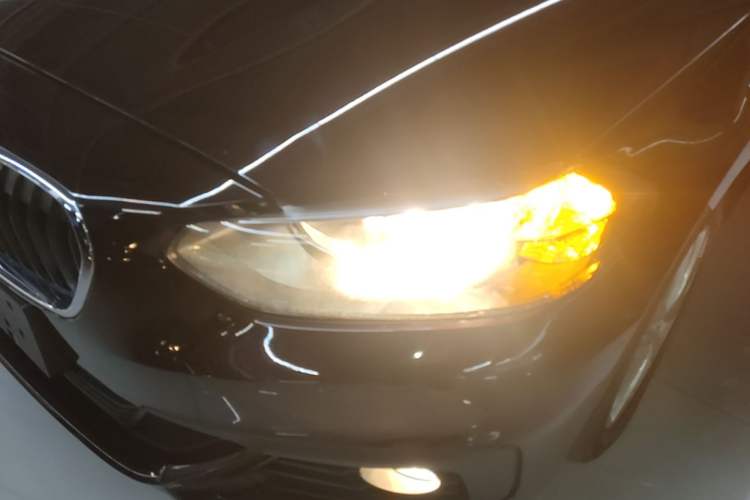 Used BMW 1 Series 2018 118i Fashion Model Left Front Headlight