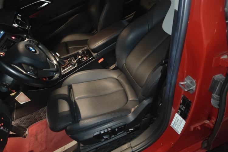 Used BMW 1 Series 2018 118i Sport Edition Left Front Seat